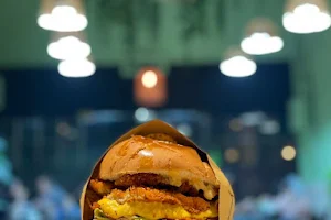 کیپو برگر - Kipo Burger image