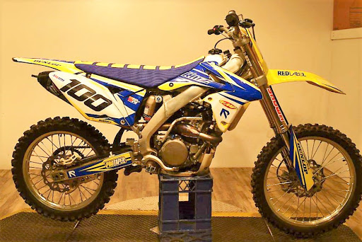 Used Motorcycle Dealer «Monster Powersports», reviews and photos, 315 N Rand Rd, Wauconda, IL 60084, USA