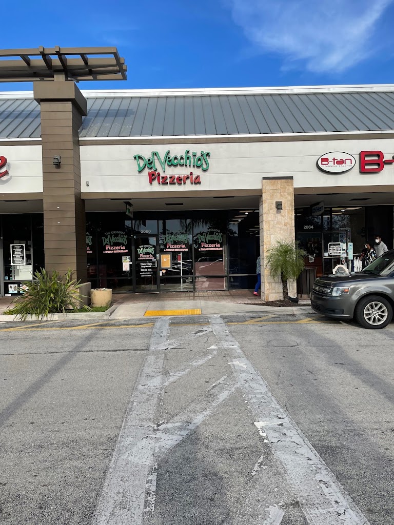 DelVecchio's Pizzeria & Italian Restaurant 33324