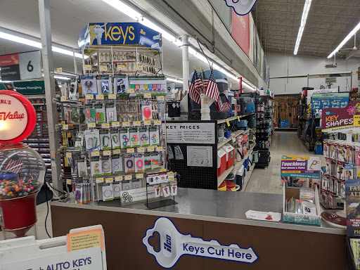 Home Improvement Store «Earls True Value Hardware», reviews and photos, 300 Chatham Heights Rd, Fredericksburg, VA 22405, USA