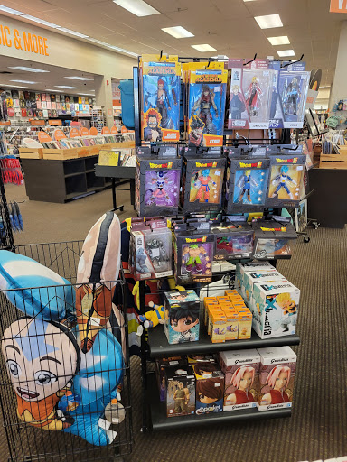 Used Book Store «2nd & Charles», reviews and photos, 3525 Ross Clark Cir #300, Dothan, AL 36303, USA