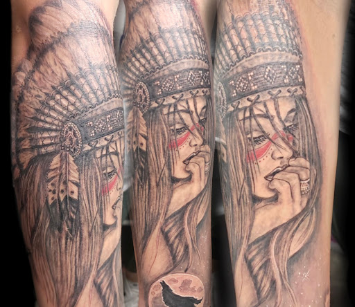Explore husband's name tattoo ideas, creative tattoo ideas in Linn Creek, available at Hillard Skillard Tattoos, LLC.
