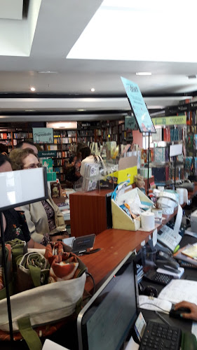 Opiniones de Librería Antártica en Concepción - Librería