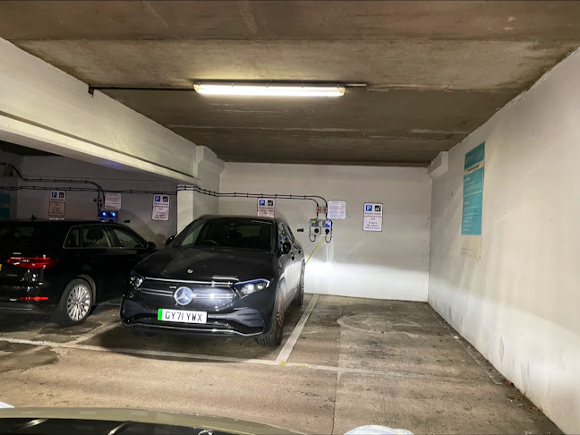Mount Pleasant Car Park - Parking garage