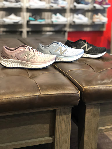 Shoe Store «New Balance», reviews and photos, 380 W Main St, Avon, CT 06001, USA