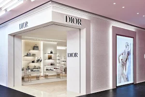 Dior image