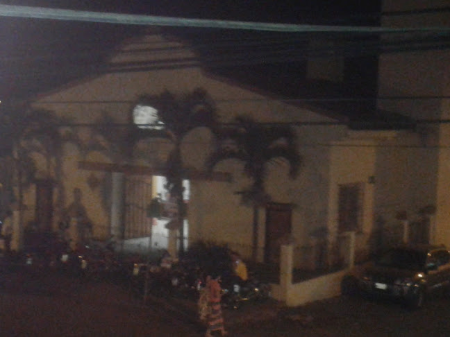 Opiniones de Iglesia Católica Nuestra Madre de La Paz - El Paraíso (La 14) en Puerto Quito - Iglesia