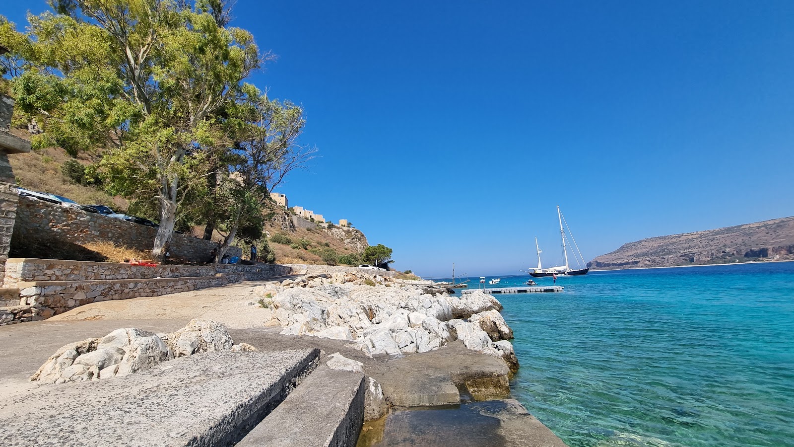 Dexameni Beach'in fotoğrafı vahşi alan