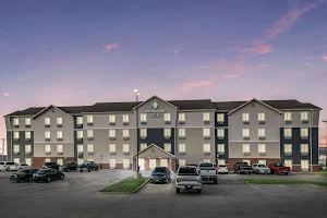 WoodSpring Suites Denton image