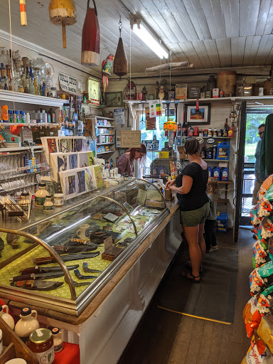 Ripton Country Store