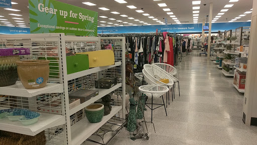 Clothing Store «Ross Dress for Less», reviews and photos, 1030 N Rengstorff Ave, Mountain View, CA 94043, USA