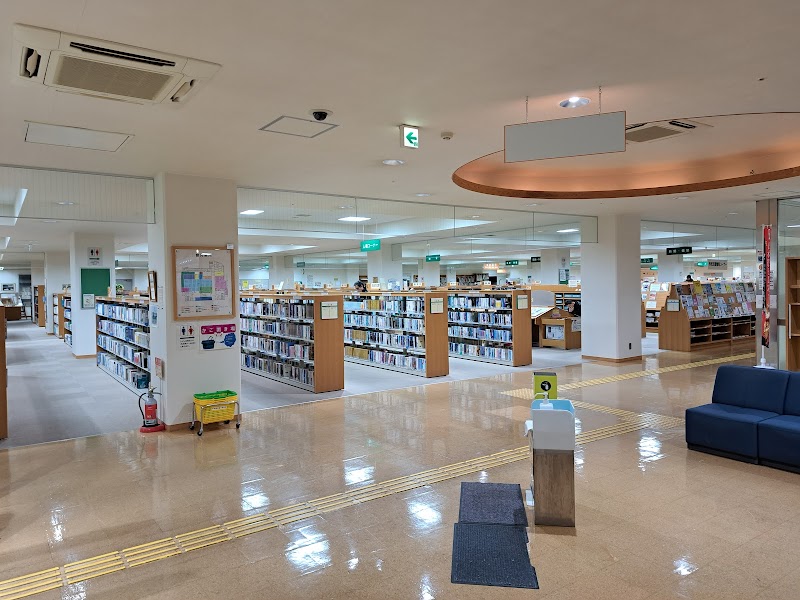 鳥取市立 中央図書館