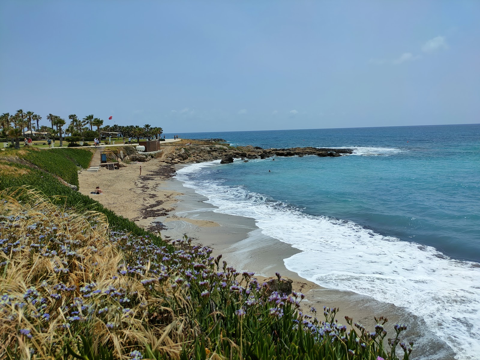 Poseidonos Beach'in fotoğrafı çok temiz temizlik seviyesi ile