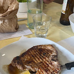 Photo n°3 de l'avis de Olo. fait le 22/05/2023 à 12:28 sur le  Ristorante Trattoria Rosticceria Da O' Dino - Carne e Pesce Torre del Lago - Take Away à Torre del Lago
