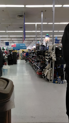 Discount Store «Walmart», reviews and photos, 950 Edwards Ferry Rd NE, Leesburg, VA 20176, USA