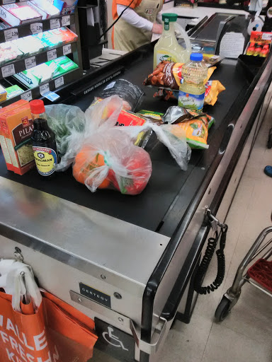 Supermarket «Save Mart Supermarkets», reviews and photos, 1121 W Visalia Rd, Exeter, CA 93221, USA