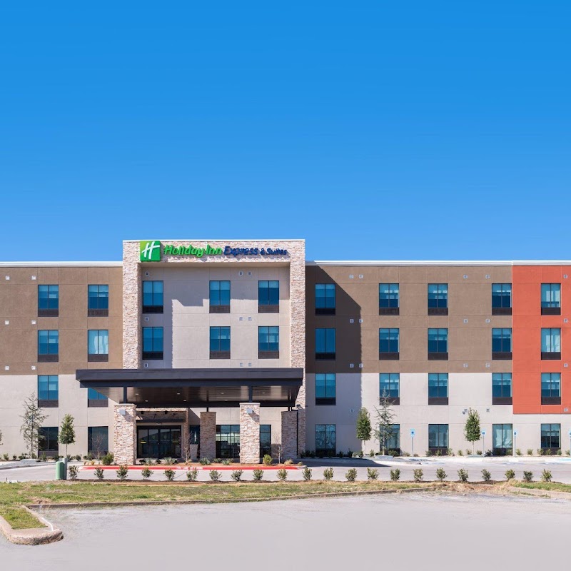 Holiday Inn Express & Suites Fort Worth West, an IHG Hotel