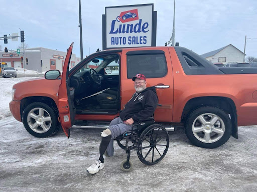 Car Dealer «Lunde Auto Sales», reviews and photos, 218 Ash Ave NW, Wadena, MN 56482, USA