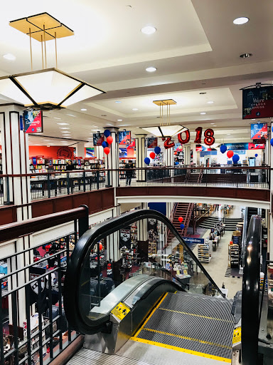 Book Store «University of Pennsylvania Bookstore», reviews and photos, 3601 Walnut St, Philadelphia, PA 19104, USA