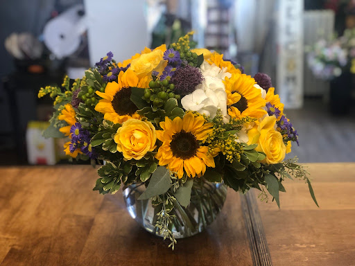 Florist «Designs By Don Inc», reviews and photos, 380 Main St, Wilmington, MA 01887, USA