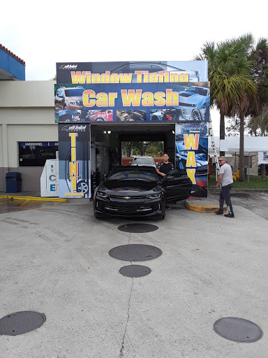 Royal Hand Car Wash & Auto Sanitation Center en Davie
