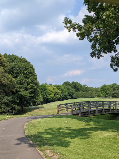 Golf Course «Bluff Creek Golf Course», reviews and photos, 1025 Creekwood Dr, Chaska, MN 55318, USA