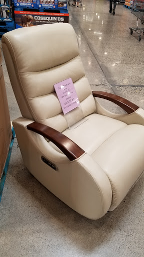 Warehouse store «Costco Wholesale», reviews and photos, 15901 SW Jenkins Rd, Aloha, OR 97006, USA