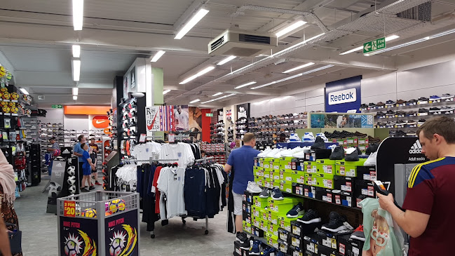 Reviews of Sports Direct in Ipswich - Sporting goods store