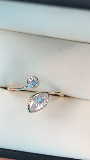 Jewelry Designer «Town Square Jewelers», reviews and photos, 101 Stonewall Ave E, Fayetteville, GA 30214, USA