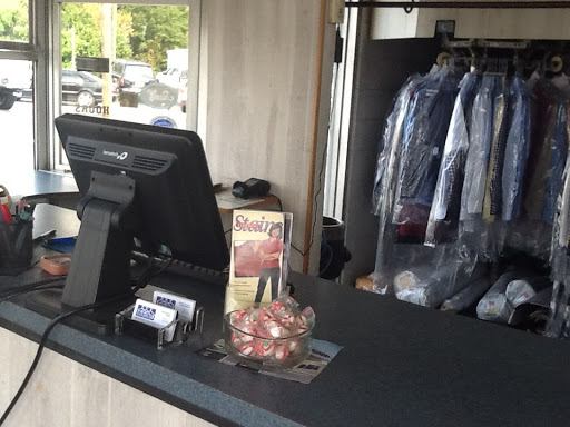 Dry Cleaner «Main Street Cleaners», reviews and photos, 2285 Main St, Tucker, GA 30084, USA