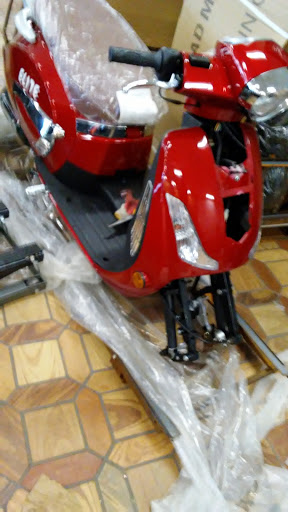Motor Scooter Dealer «JL Scooter», reviews and photos, 2103 Peters Creek Pkwy, Winston-Salem, NC 27127, USA