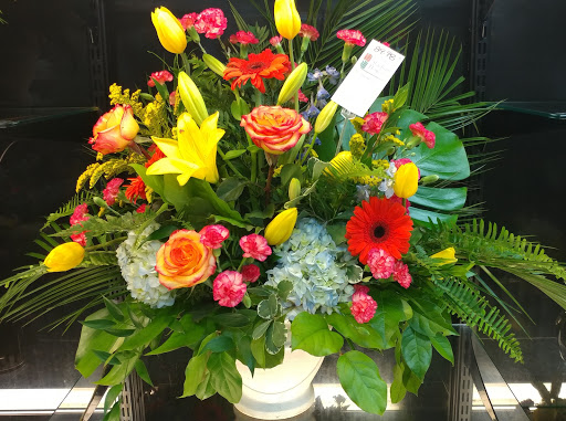 Florist «Stadium Flowers», reviews and photos, 20728 WA-99, Lynnwood, WA 98036, USA