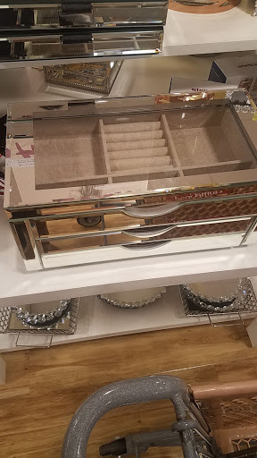 Home Goods Store «HomeGoods», reviews and photos, 2911 Rio Grande Blvd #100, Colleyville, TX 76034, USA