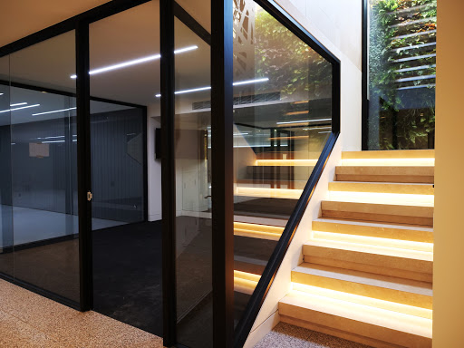 Accent Aluminium Windows & Doors - Aluminium Sliding Doors, Custom Windows Installer & Manufacturer