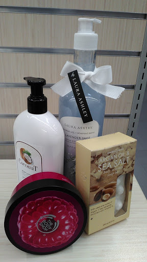 Clothing Store «Burlington Coat Factory», reviews and photos, 3671 N Freeway Blvd, Sacramento, CA 95834, USA