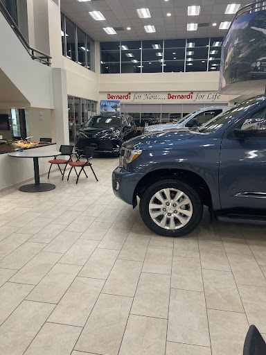 Auto Repair Shop «Bernardi Toyota», reviews and photos, 1626 Worcester Rd, Framingham, MA 01702, USA