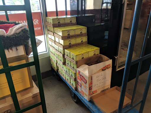 Liquor Store «Bottles Beverage Superstore», reviews and photos, 610 Coleman Blvd, Mt Pleasant, SC 29464, USA