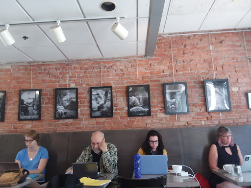 Book Store «Innisfree Poetry Bookstore & Cafe», reviews and photos, 1301 Pennsylvania Ave, Boulder, CO 80302, USA