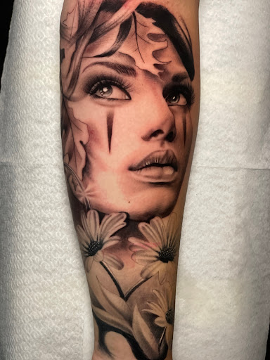 Emanuele Paioli tattoos