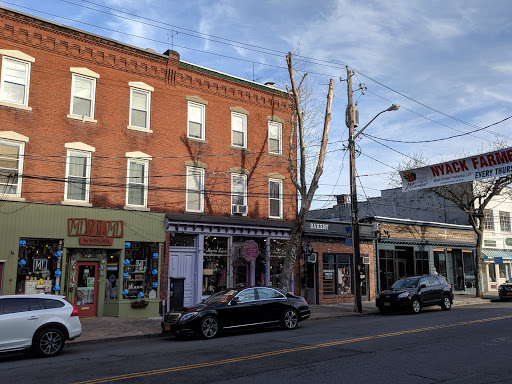 Book Store «Nyack Book Shop», reviews and photos, 8 S Broadway, Nyack, NY 10960, USA