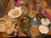 Thali du Restaurant indien Kesar Restaurant & Patisseries Indiennes à Saint-Pierre - n°1