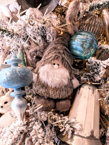 Florist «C J Lilly & Company», reviews and photos, 128 W Mulberry St, Collierville, TN 38017, USA