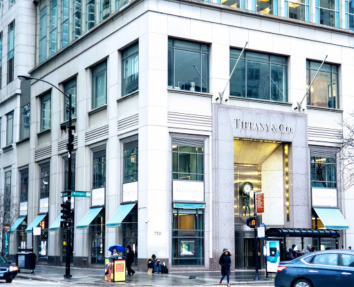 Jewelry Store «Tiffany & Co.», reviews and photos, 730 N Michigan Ave, Chicago, IL 60611, USA