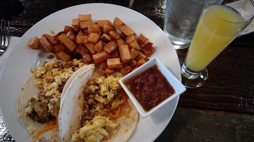 Restaurant «Uptowne Cafe», reviews and photos, 1217 Caledonia St, La Crosse, WI 54603, USA