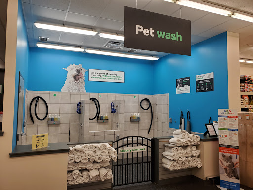 Pet Supply Store «Pet Supplies Plus», reviews and photos, 5555 Youngstown Warren Rd, Niles, OH 44446, USA