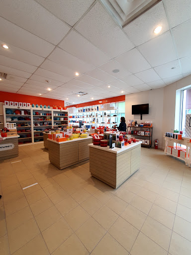 Shopping Mall «St. Louis Premium Outlets», reviews and photos, 18521 Outlet Blvd, Chesterfield, MO 63005, USA