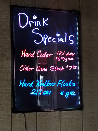 Winery «Emerine Estates Inc», reviews and photos, 5689 Loveland Rd, Jefferson, OH 44047, USA