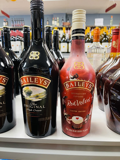 Liquor Store «Village Wine & Liquor Inc», reviews and photos, 161 N Wellwood Ave, Lindenhurst, NY 11757, USA