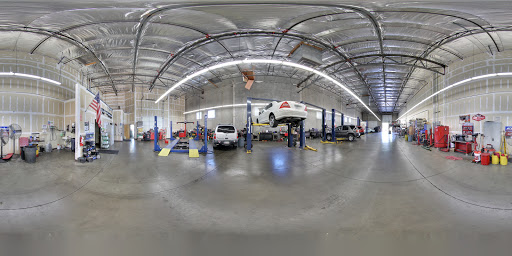 Auto Repair Shop «Oasis Auto Center», reviews and photos, 1720 W Elliot Rd #105, Gilbert, AZ 85233, USA