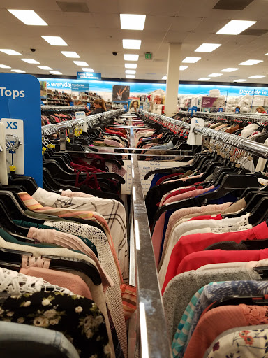 Clothing Store «Ross Dress for Less», reviews and photos, 1955 W Craig Rd, North Las Vegas, NV 89032, USA